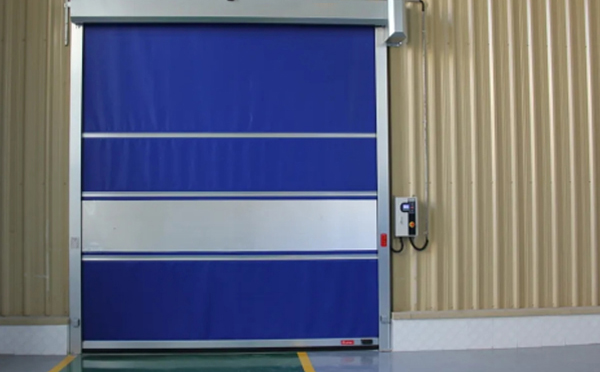 选择班玛快速班玛卷帘门时的注意事项