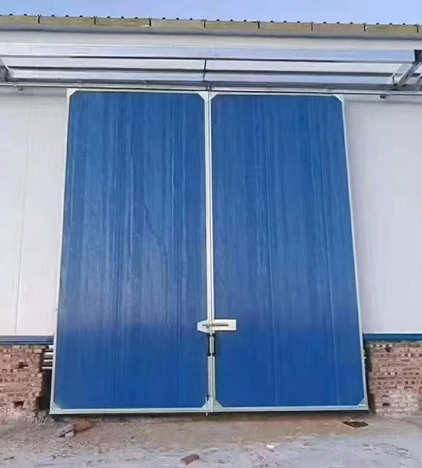 班玛工业门在大型仓储物流通道中的应用实例